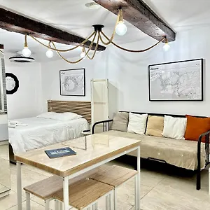 Le 7b, Loft A 2 Mn Du Port Et 10 Mn Des Plages Appartement